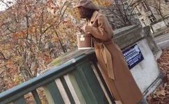 老阿姨哔哩哔哩高清在线观看免费